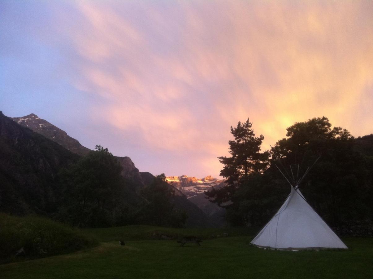 Tipi Nature Grand Confort 加瓦尔尼 外观 照片